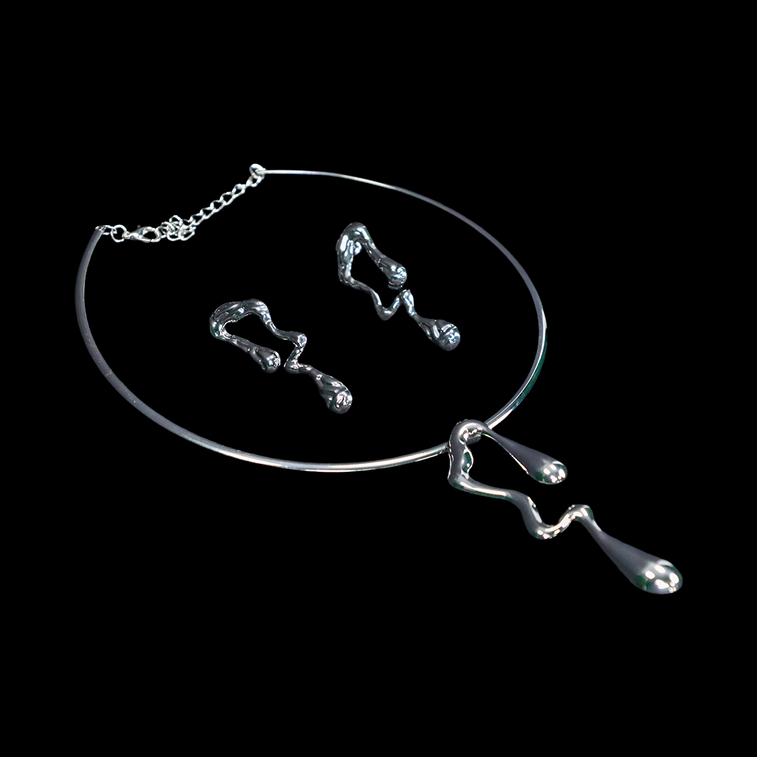 Statement Drop Style Choker Set