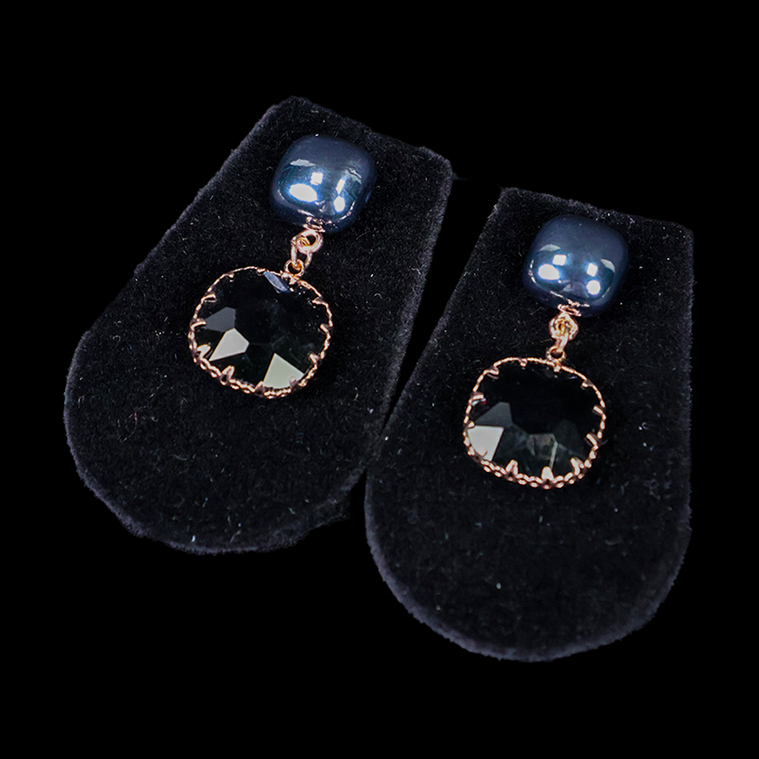 Modern Art Stone Earring