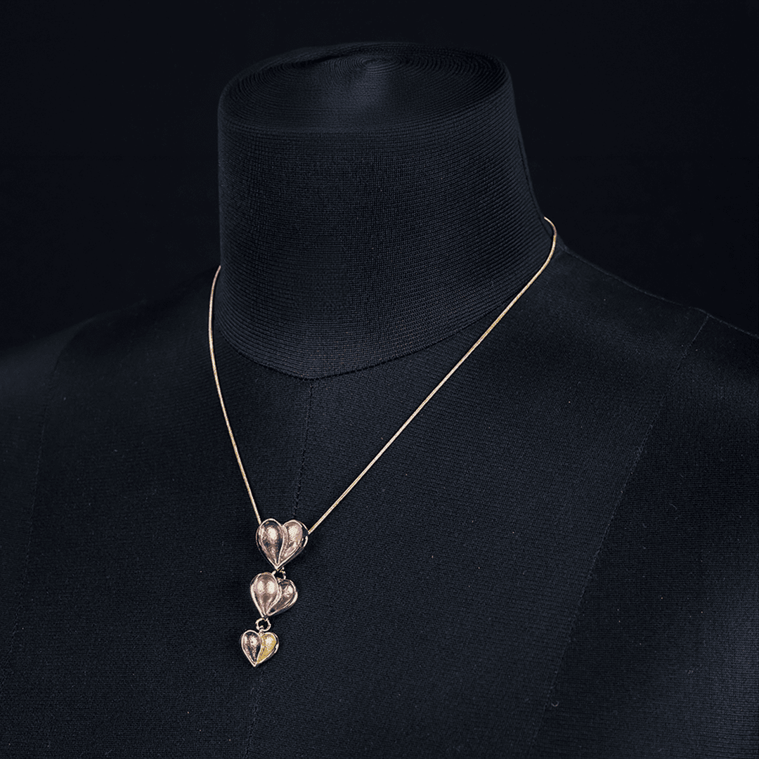 Luxaura Ocean Bloom Pendant Set