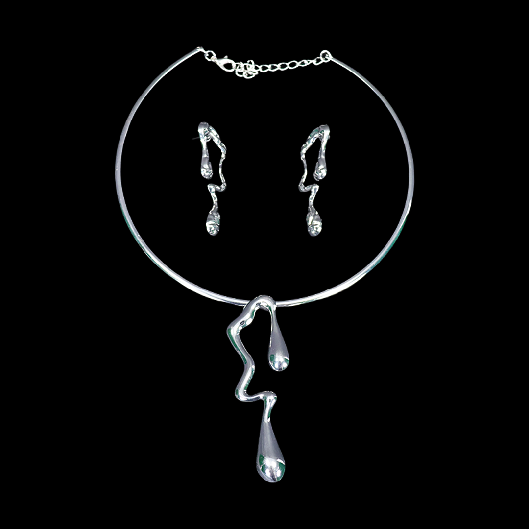 Statement Drop Style Choker Set