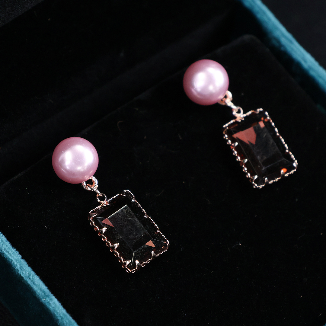 Modern Art Stone Earring