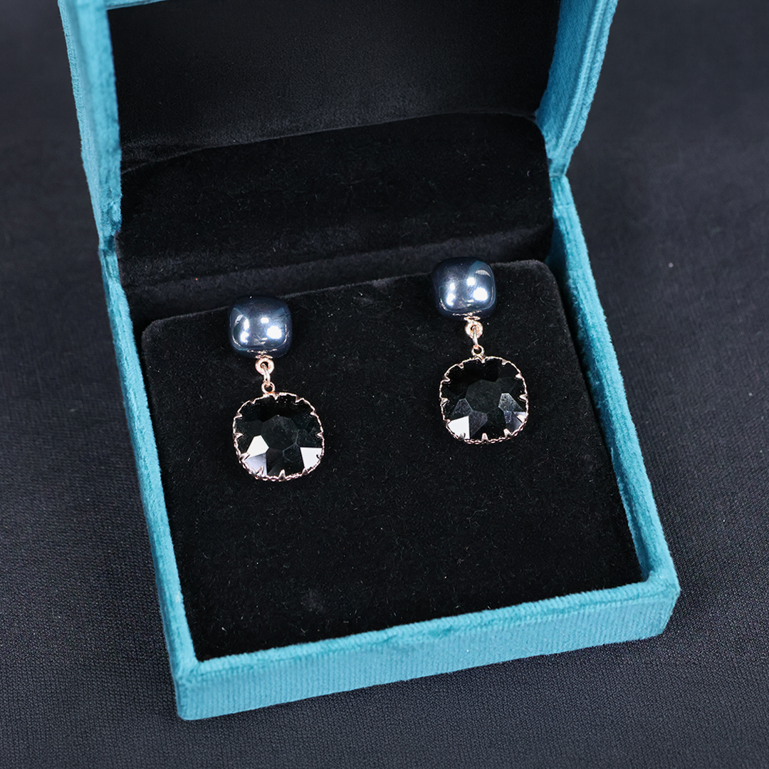 Modern Art Stone Earring