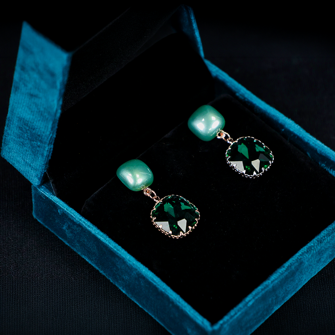 Modern Art Stone Earring
