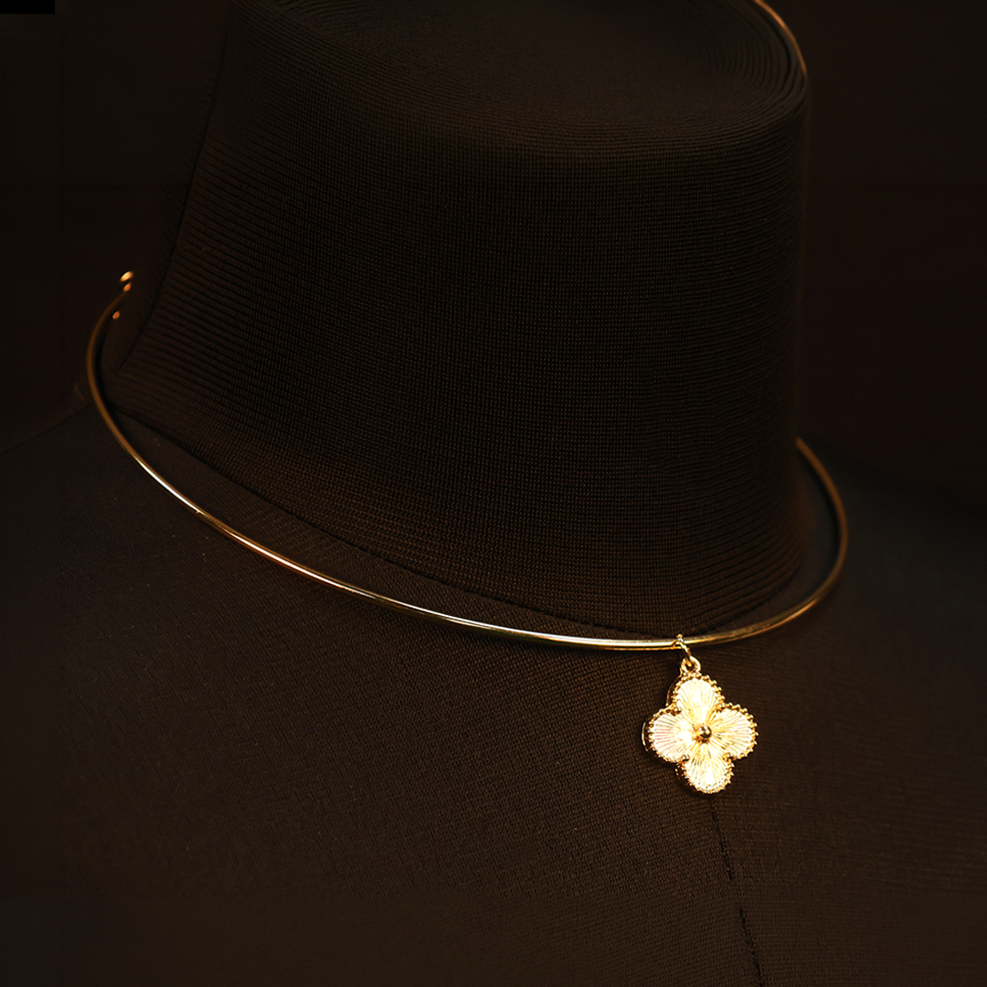 Regal Gold Flower Turkish Necklace With Bracelet