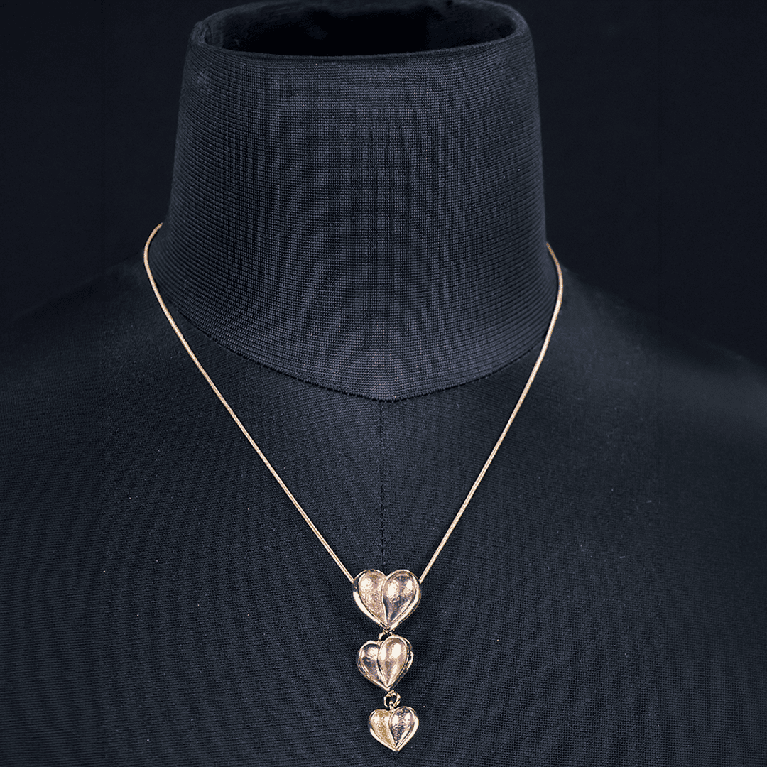Luxaura Ocean Bloom Pendant Set